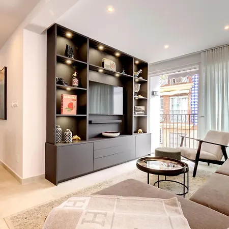 Apartment 022 Stylish & Modern Apt, Near Fuengirola