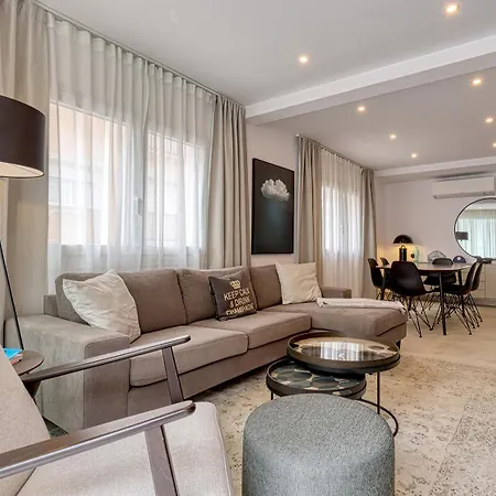 דירה 022 Stylish & Modern Apt, Near