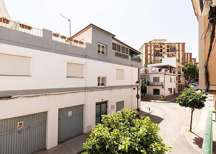 022 Stylish & Modern Apt, Near * Fuengirola