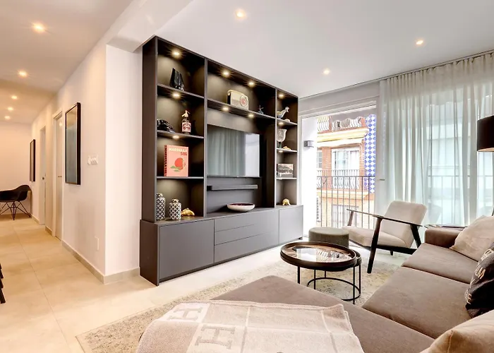 Apartment 022 Stylish & Modern Apt, Near Fuengirola