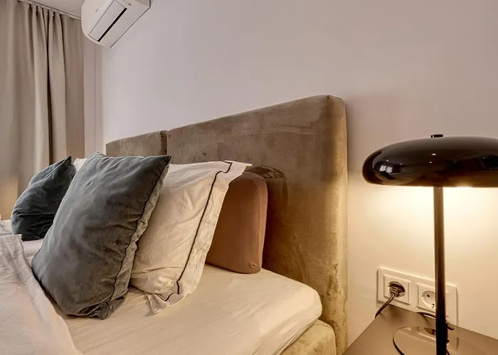 022 Stylish & Modern Apt, Near * Fuengirola