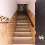 022 Stylish & Modern Apt, Near フエンヒロラ