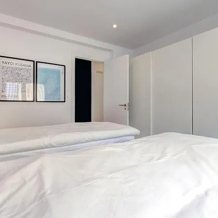022 Stylish & Modern Apt, Near Fuengirola