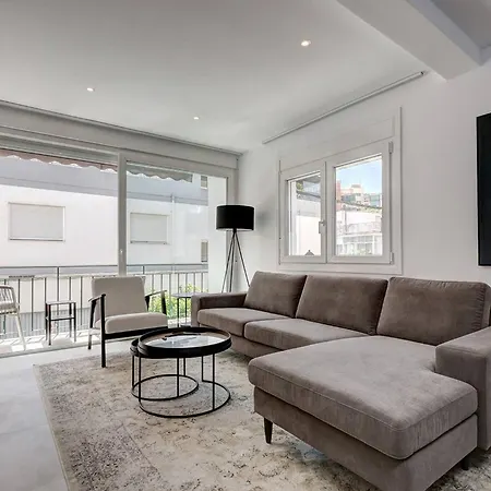 022 Stylish & Modern Apt, Near Apartment Fuengirola
